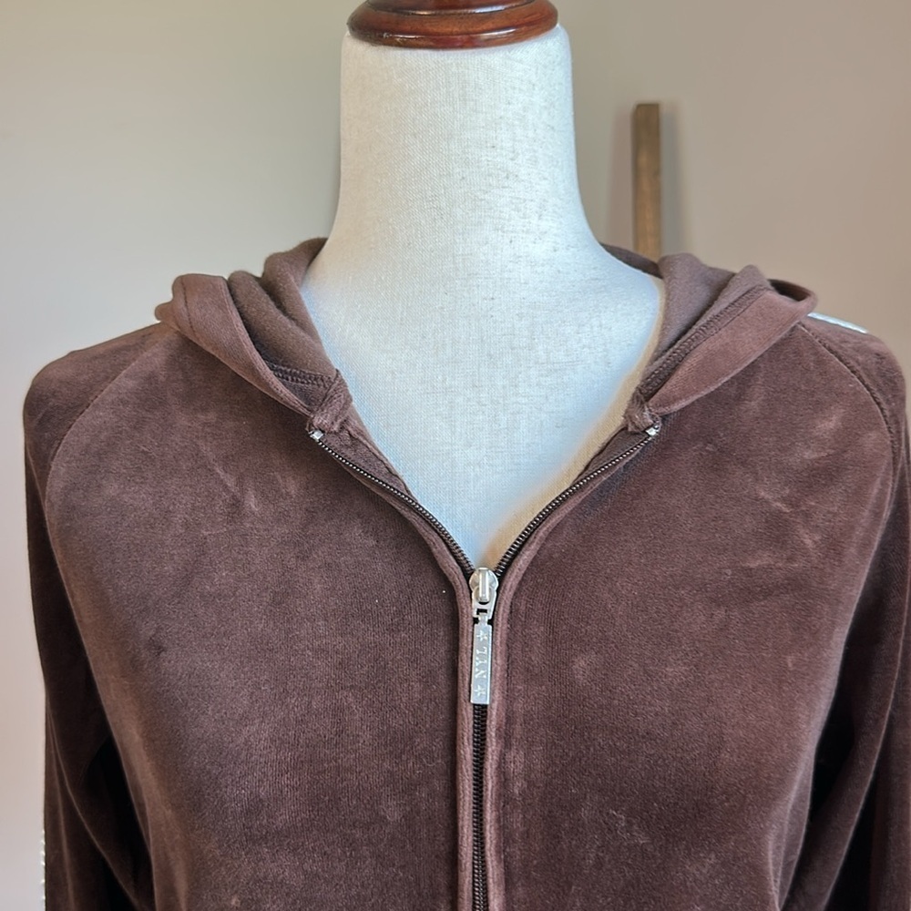 N.Y.L. Chocolate Brown Velour Hoodie with Blue Striping on Arms Size Medium GUC - Picture 3 of 17